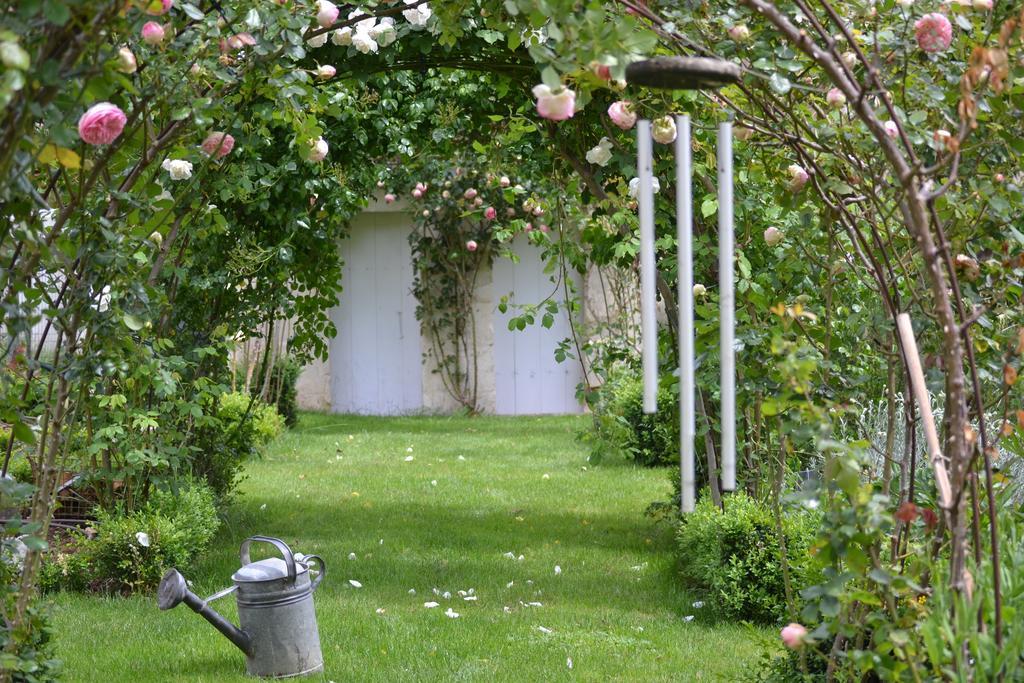 La Maison Du Potager De Mazieres Sainte-Solange Exteriör bild